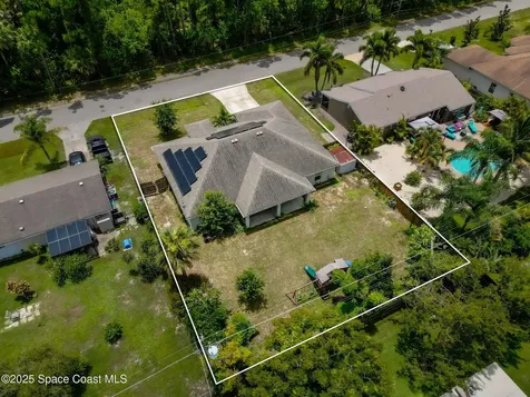 481 Almansa Street NE Palm Bay FL 32907