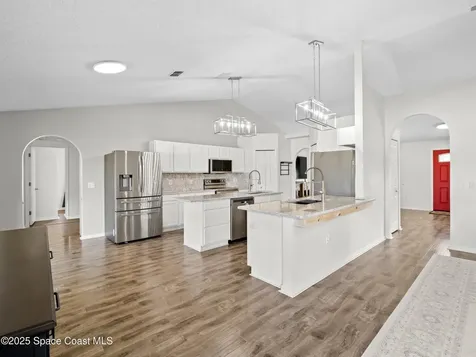 940 Jupiter Boulevard NW Palm Bay FL 32907