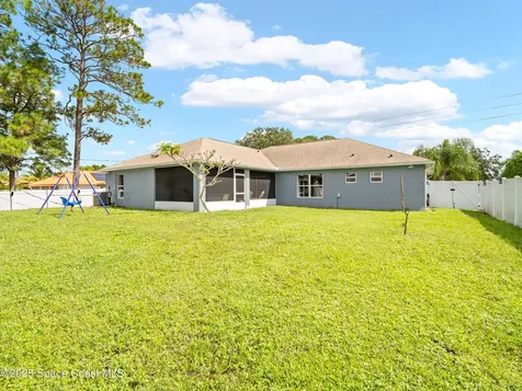 940 Jupiter Boulevard NW Palm Bay FL 32907