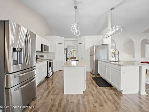 940 Jupiter Boulevard NW Palm Bay FL 32907