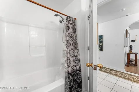 398 Taunton Road SW Palm Bay FL 32908