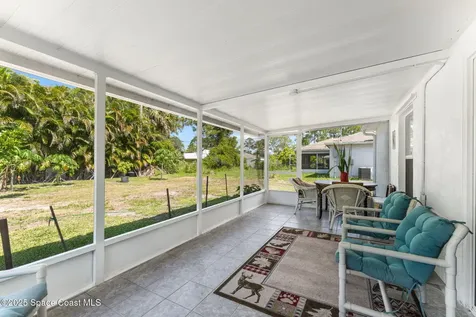 398 Taunton Road SW Palm Bay FL 32908