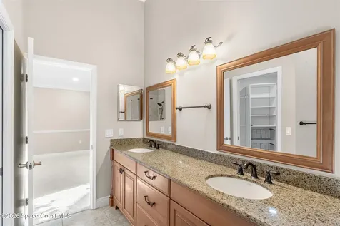 8033 Kingswood Way Melbourne FL 32940