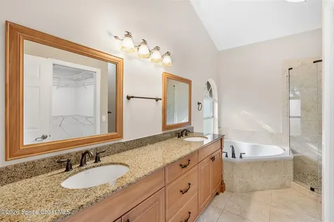 8033 Kingswood Way Melbourne FL 32940