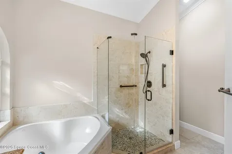 8033 Kingswood Way Melbourne FL 32940
