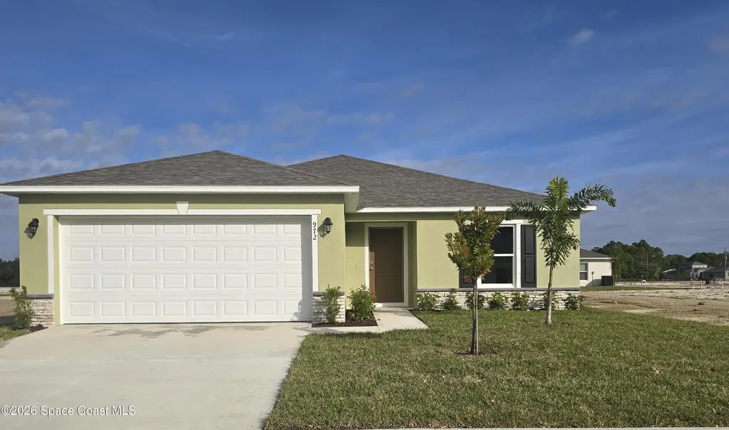 972 SW Richmond Circle SW Palm Bay FL 32908