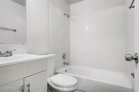 1026 Camden Avenue NW Palm Bay FL 32907