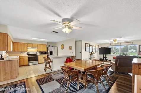 6033 Palm Street Mims FL 32754