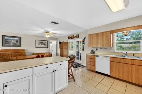6033 Palm Street Mims FL 32754