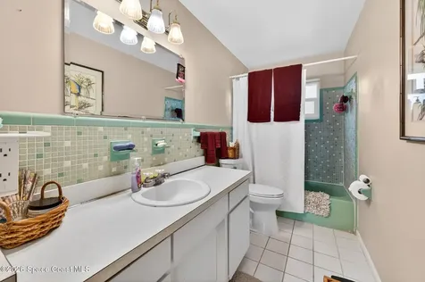 6033 Palm Street Mims FL 32754