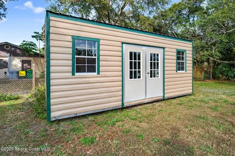 6033 Palm Street Mims FL 32754