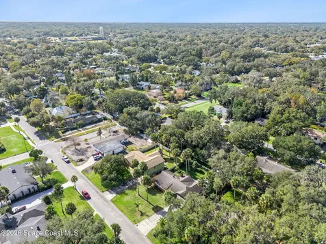 108 N Virginia Avenue Sanford FL 32771