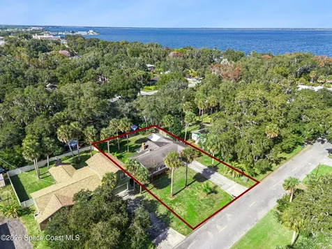 108 N Virginia Avenue Sanford FL 32771
