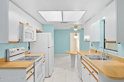 960 Pineland Drive Rockledge FL 32955