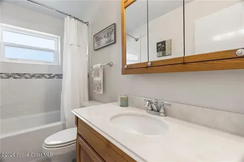 2800 Indian River Boulevard Vero Beach FL 32960