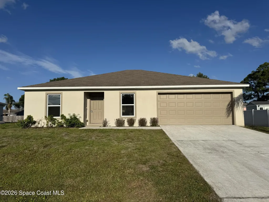806 Trinidad Avenue SE Palm Bay FL 32909