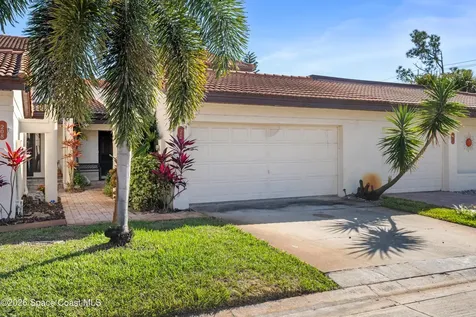 210 Parkside Place Indian Harbour Beach FL 32937