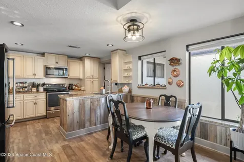 210 Parkside Place Indian Harbour Beach FL 32937