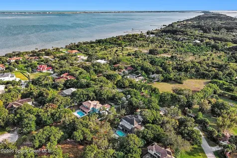 140 Hacienda Drive Merritt Island FL 32952