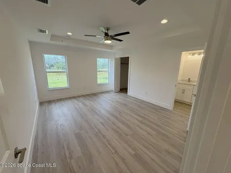 1782 Hallendale Avenue SW Palm Bay FL 32908