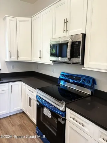 1782 Hallendale Avenue SW Palm Bay FL 32908
