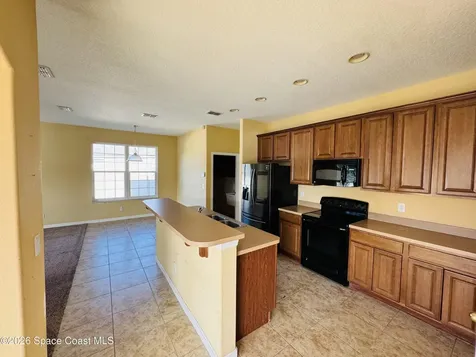 112 Broyles Drive SE Palm Bay FL 32909