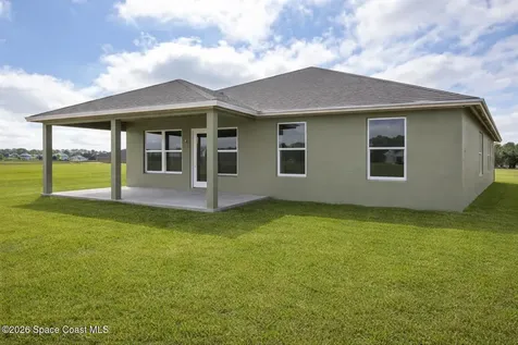 1048 Soleway Avenue NW Palm Bay FL 32907