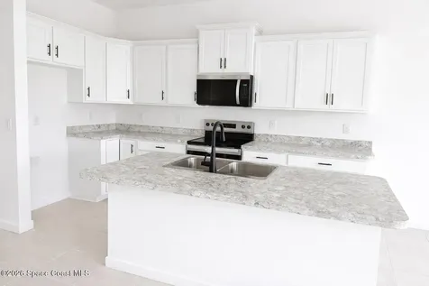 1048 Soleway Avenue NW Palm Bay FL 32907