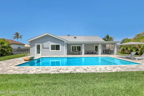 241 Woody Circle Melbourne Beach FL 32951