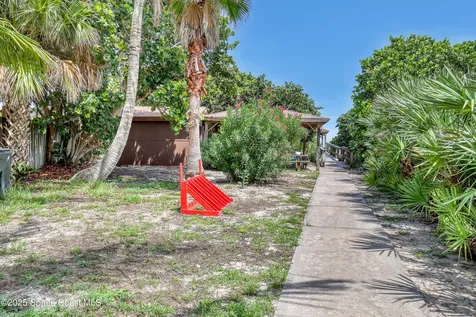241 Woody Circle Melbourne Beach FL 32951