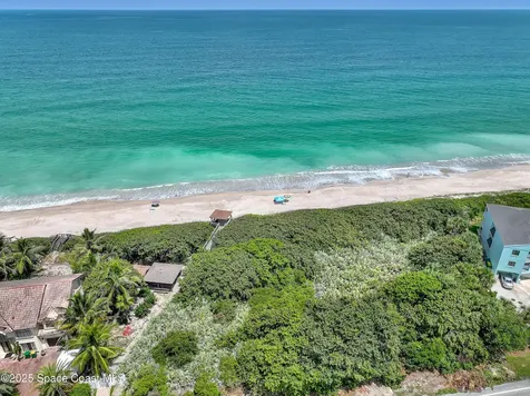 241 Woody Circle Melbourne Beach FL 32951