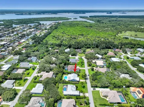 241 Woody Circle Melbourne Beach FL 32951