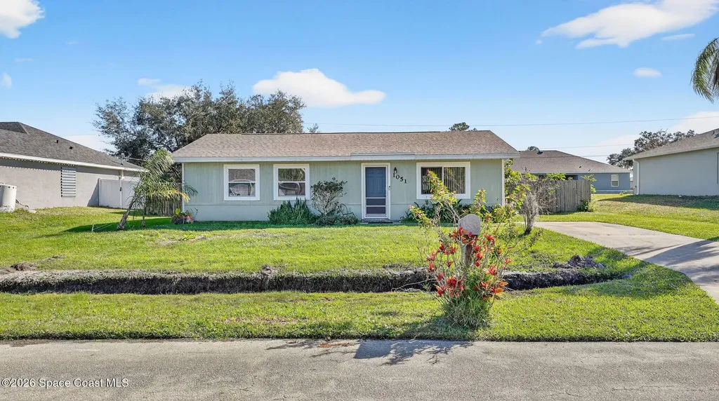 1051 Colonial Avenue SE Palm Bay FL 32909
