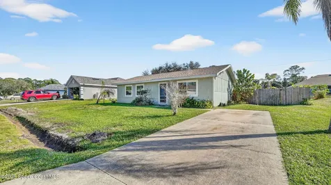 1051 Colonial Avenue SE Palm Bay FL 32909