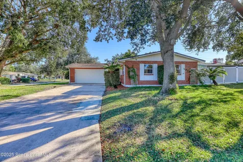 4305 Kent Avenue Titusville FL 32780