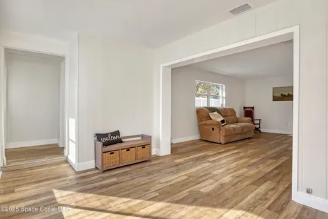 4305 Kent Avenue Titusville FL 32780