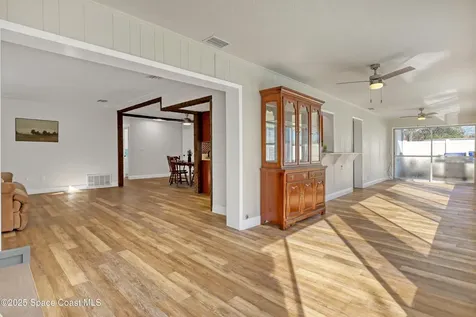4305 Kent Avenue Titusville FL 32780
