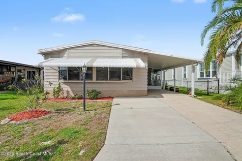 637 Wedelia Drive Barefoot Bay FL 32976