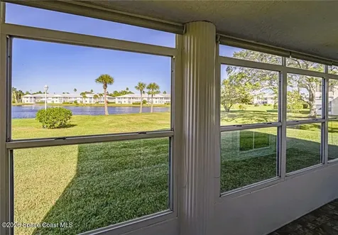 464 Grove Isle Circle Vero Beach FL 32962