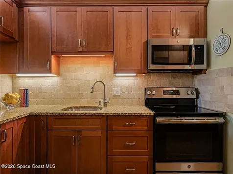 464 Grove Isle Circle Vero Beach FL 32962
