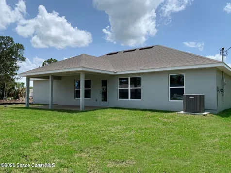 820 De Groodt Road SW Palm Bay FL 32908