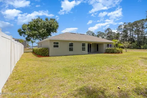 691 Belvedere Road NW Palm Bay FL 32907