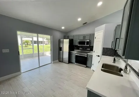 2226 Redwood Circle NE Palm Bay FL 32905