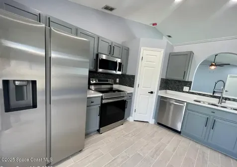2226 Redwood Circle NE Palm Bay FL 32905