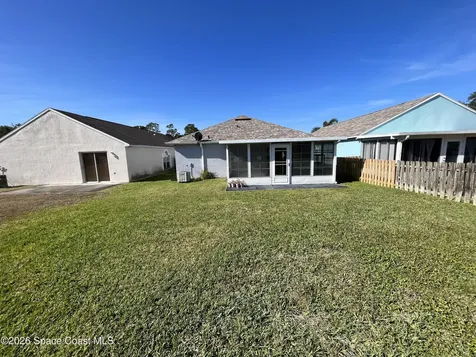 2226 Redwood Circle NE Palm Bay FL 32905