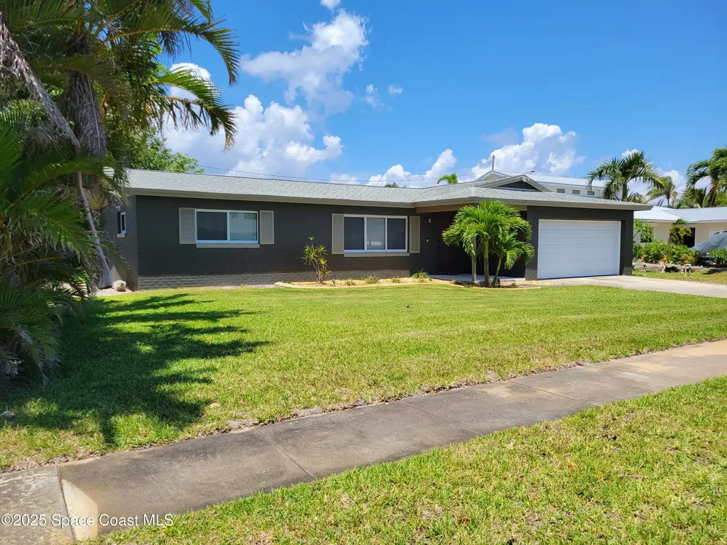 245 Harbour Drive E Indian Harbour Beach FL 32937