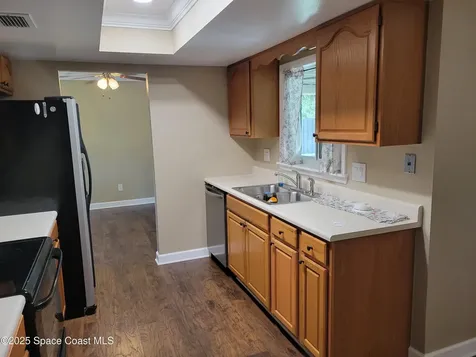 245 Harbour Drive E Indian Harbour Beach FL 32937