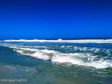 245 Harbour Drive E Indian Harbour Beach FL 32937