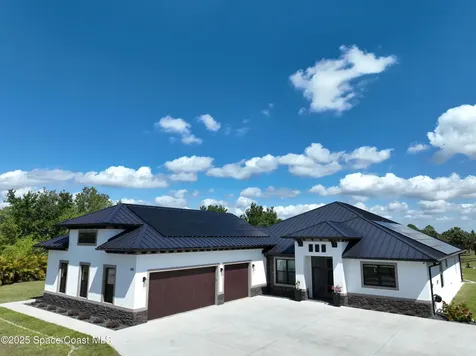 300 Pinto Lane Palm Bay FL 32909