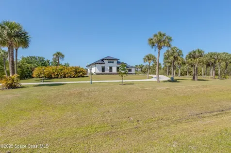 300 Pinto Lane Palm Bay FL 32909